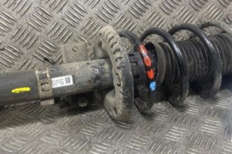 Amortisseur avant droit VOLKSWAGEN POLO 4 Photo n°1