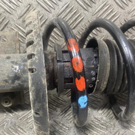 Amortisseur avant droit VOLKSWAGEN POLO 4