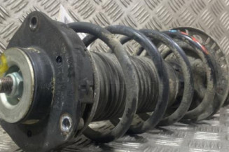 Amortisseur avant droit VOLKSWAGEN POLO 4