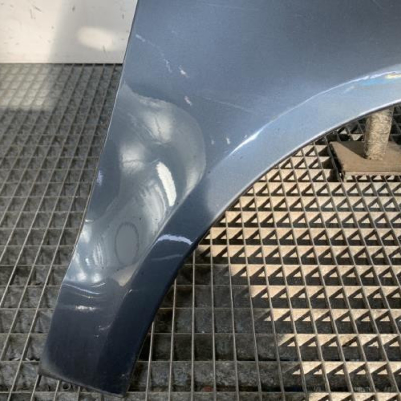 Aile avant droit VOLKSWAGEN POLO 4 Photo n°2