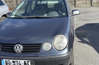 Aile avant droit VOLKSWAGEN POLO 4