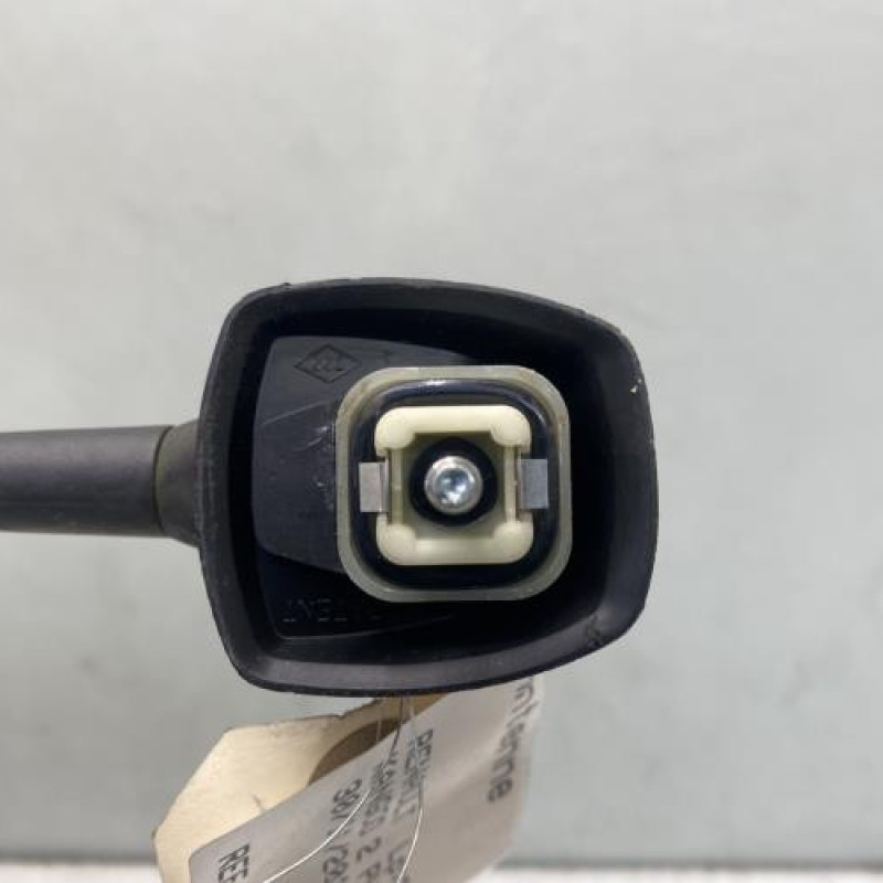 Antenne RENAULT KANGOO 2 Photo n°3