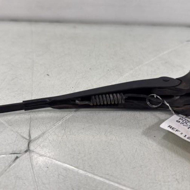 Bras essuie glace arriere VOLKSWAGEN POLO 3 Photo n°1