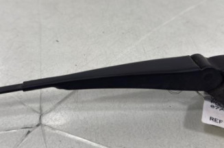 Bras essuie glace arriere VOLKSWAGEN POLO 3