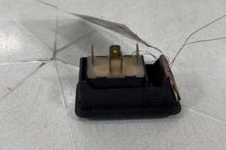 Interrupteur de leve vitre avant droit VOLKSWAGEN POLO 3