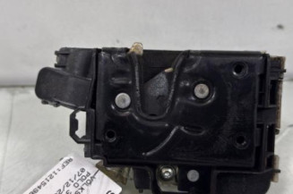 Serrure avant gauche VOLKSWAGEN POLO 3