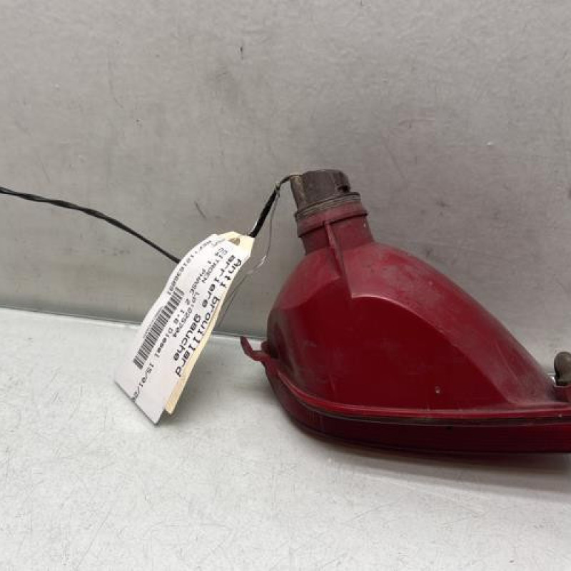 Anti brouillard arriere gauche CITROEN C4 1 Photo n°3