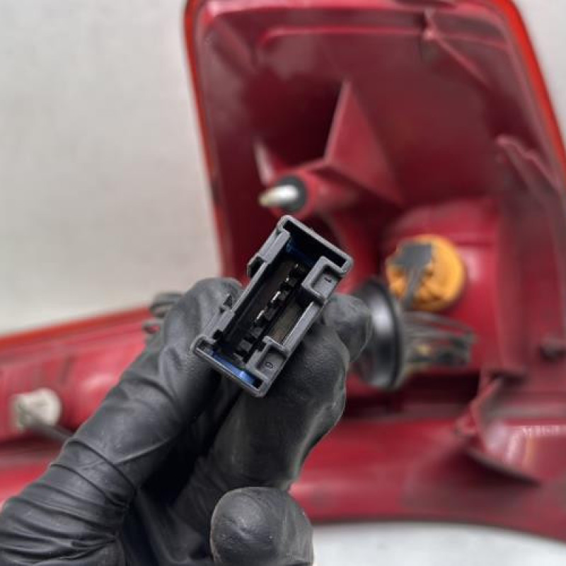 Feu arriere principal gauche (feux) CITROEN C4 1 Photo n°3