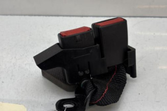 Attache ceinture arriere droit RENAULT CLIO 3 Photo n°1