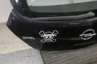 Malle/Hayon arriere OPEL CORSA D