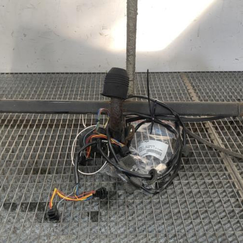 Attelage (boule de remorquage) RENAULT TWINGO 2 Photo n°1