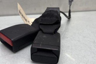 Attache ceinture arriere gauche RENAULT CLIO 4 Photo n°1