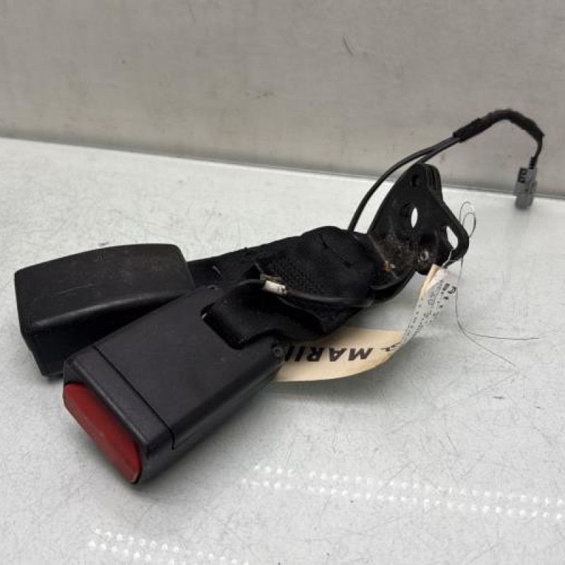 Attache ceinture arriere gauche RENAULT CLIO 4 Photo n°3