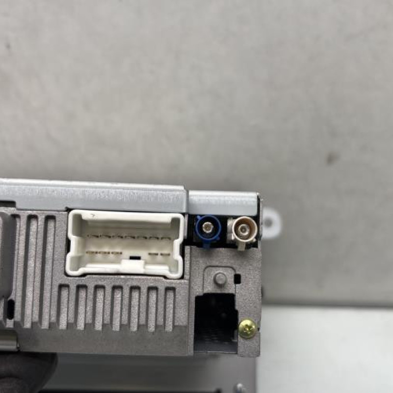 Autoradio d'origine RENAULT CLIO 4 Photo n°3