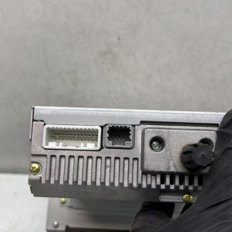 Autoradio d'origine RENAULT CLIO 4 Photo n°4