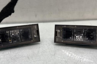 Eclairage de plaque RENAULT CLIO 4 Photo n°1