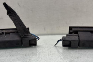 Eclairage de plaque RENAULT CLIO 4