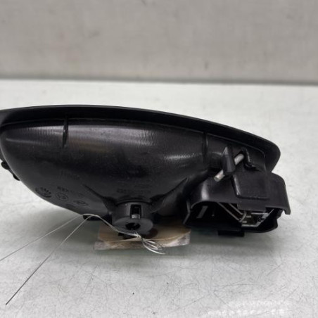 Poignee interieur arriere gauche RENAULT CLIO 4