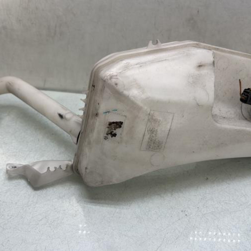 Vase de lave glace RENAULT CLIO 4 Photo n°1