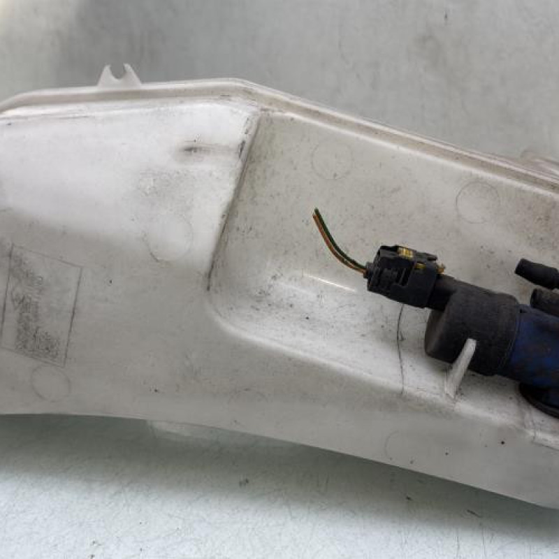 Vase de lave glace RENAULT CLIO 4 Photo n°2