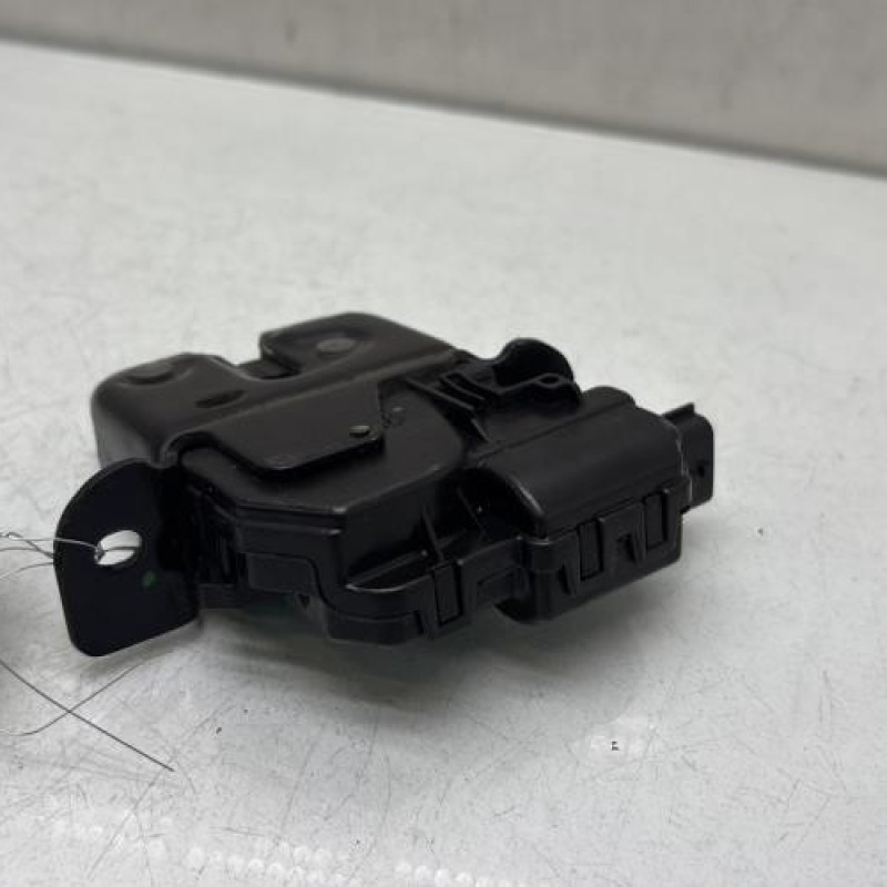 Serrure de coffre RENAULT CLIO 4 Photo n°2