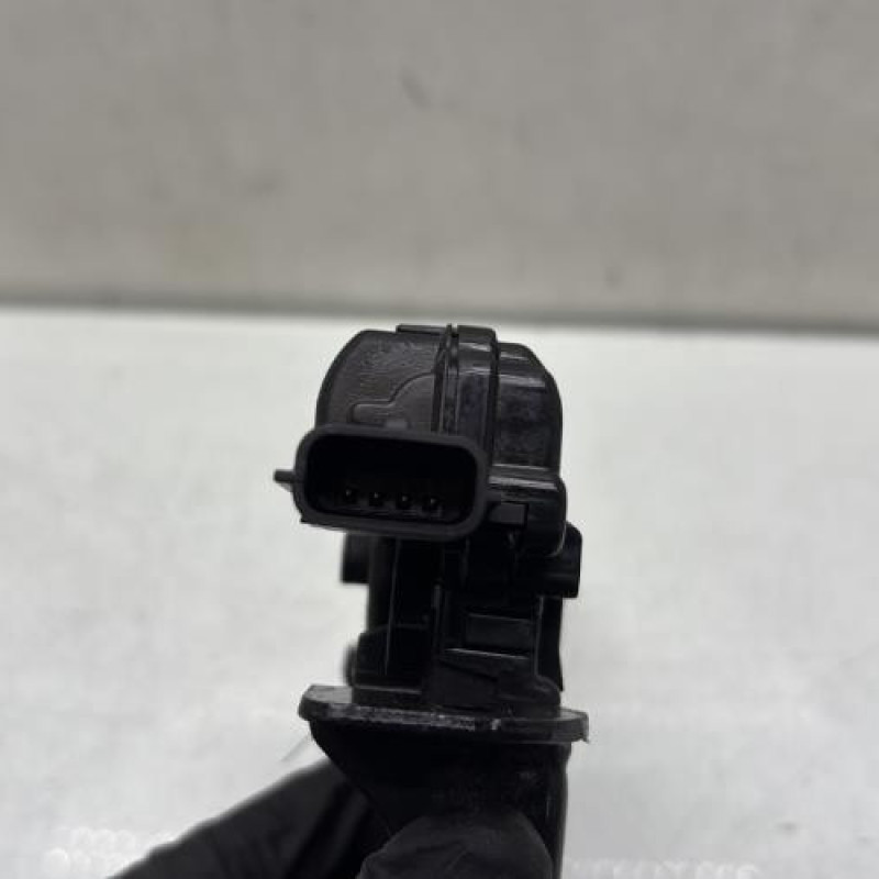 Serrure de coffre RENAULT CLIO 4 Photo n°4