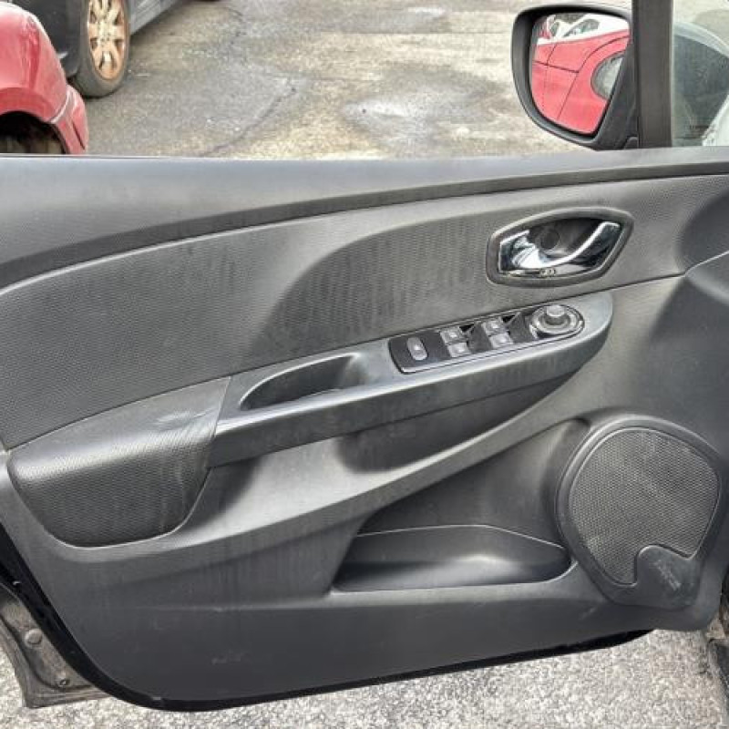 Serrure de coffre RENAULT CLIO 4 Photo n°13