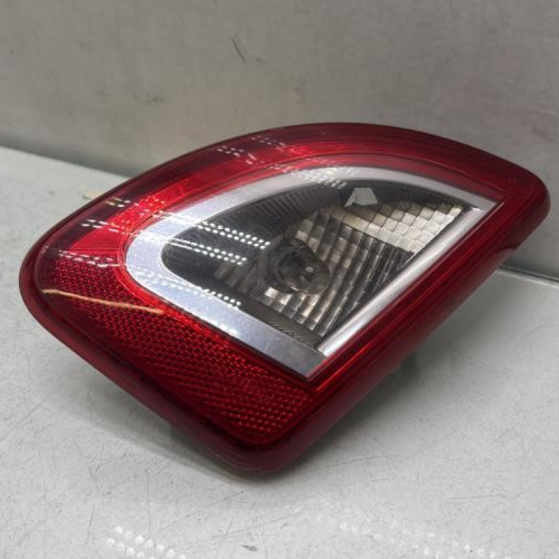 Feu arriere secondaire droit (feux) RENAULT TWINGO 2 Photo n°1