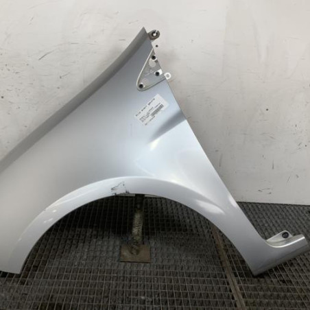 Aile avant gauche RENAULT CLIO 3 Photo n°1