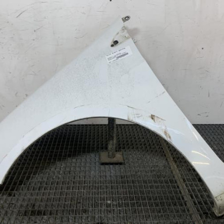 Aile avant gauche RENAULT CLIO 3 Photo n°1