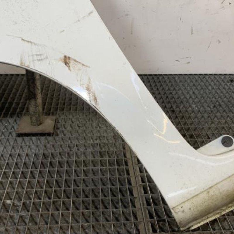 Aile avant gauche RENAULT CLIO 3 Photo n°4