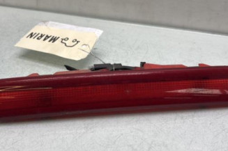 Feu arriere stop central RENAULT CLIO 3 Photo n°1