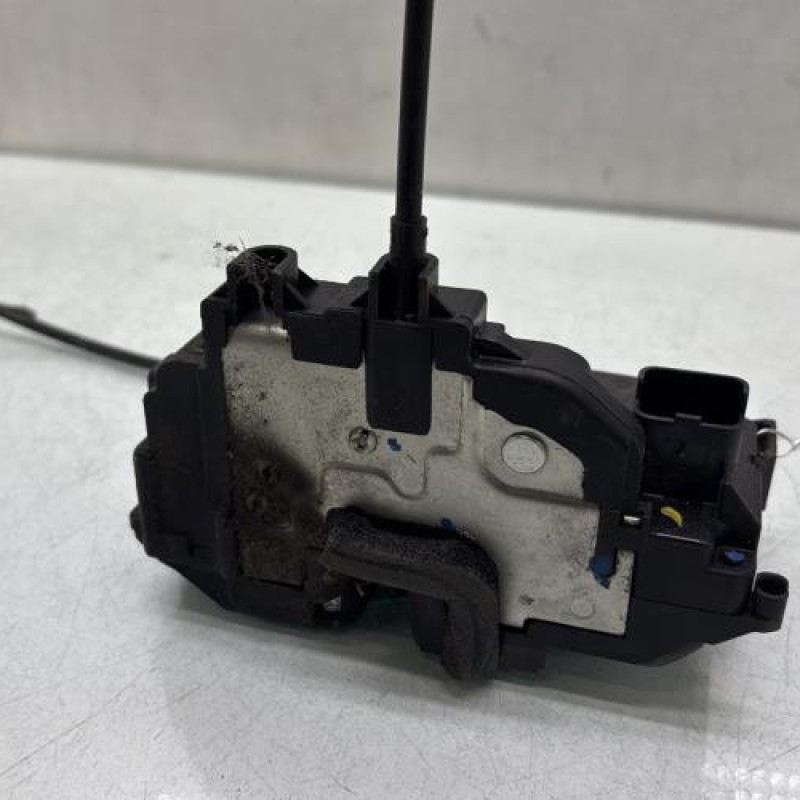 Serrure avant gauche RENAULT CLIO 3 Photo n°4