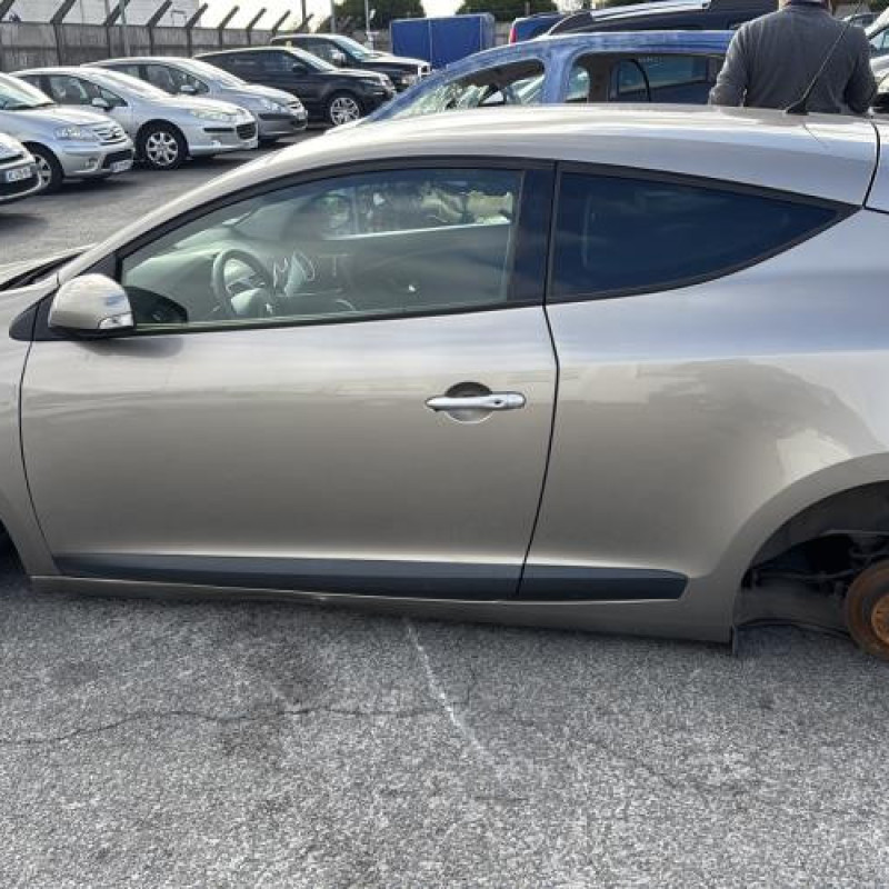 Renfort pare choc avant (traverse) RENAULT MEGANE 3 Photo n°14