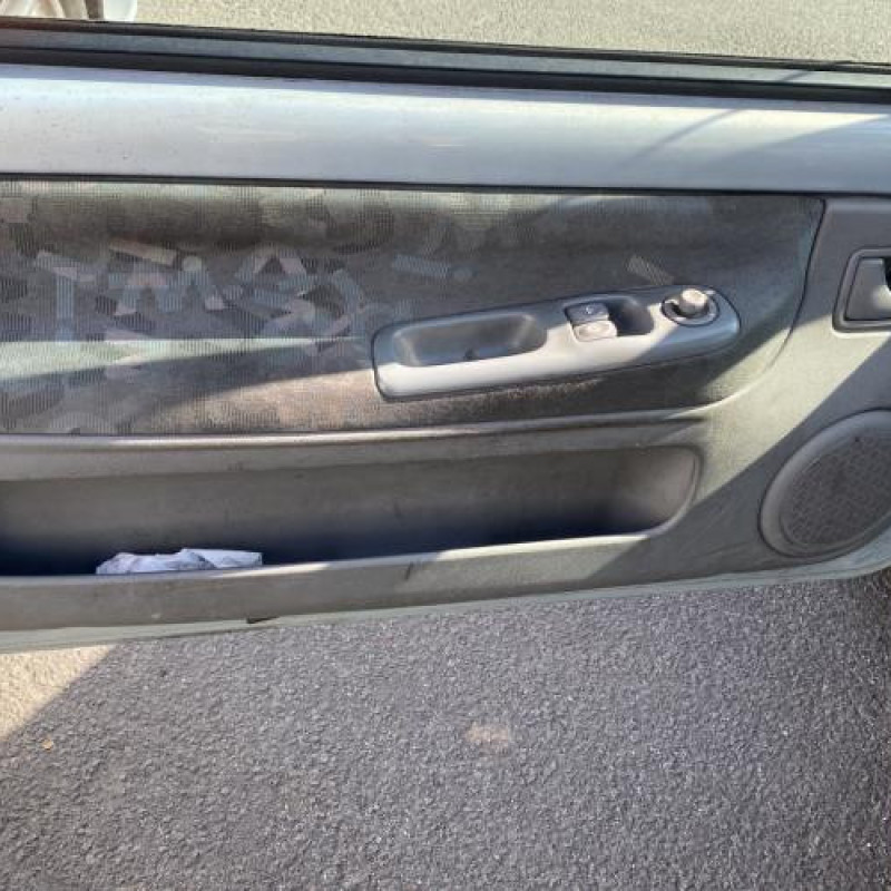 Ceinture avant droit RENAULT TWINGO 1 Photo n°12