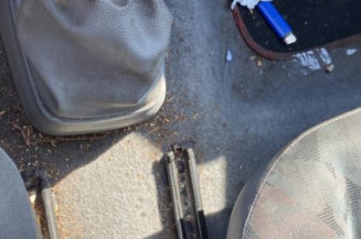 Poignee interieur avant droit RENAULT TWINGO 1