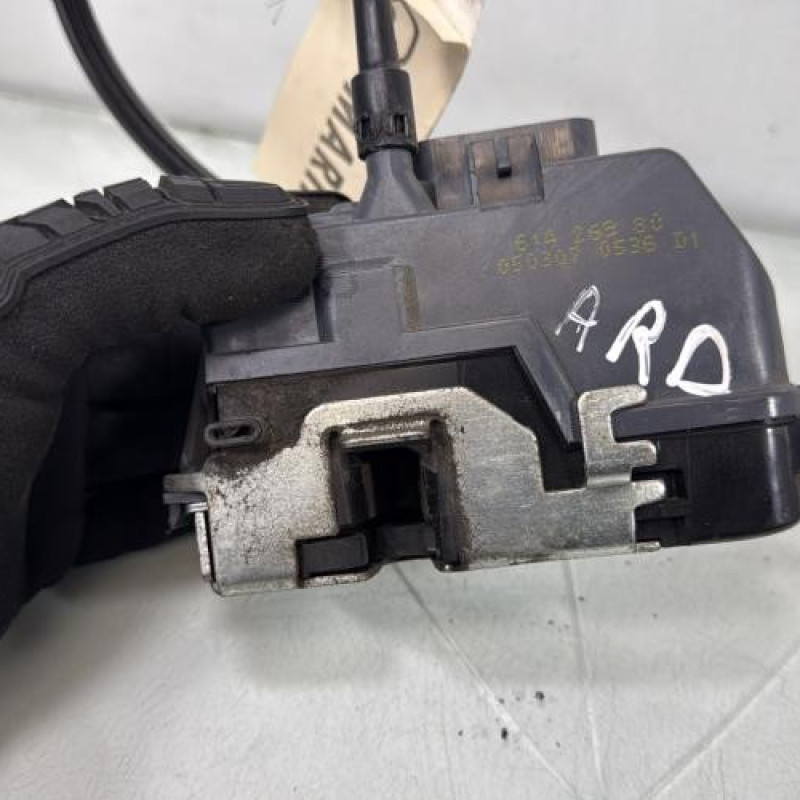 Serrure arriere droit CITROEN C3 1 Photo n°2