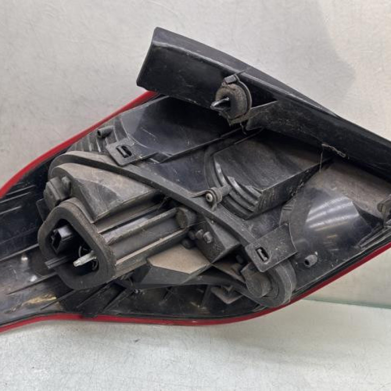 Feu arriere principal droit (feux) CITROEN C4 2 Photo n°2