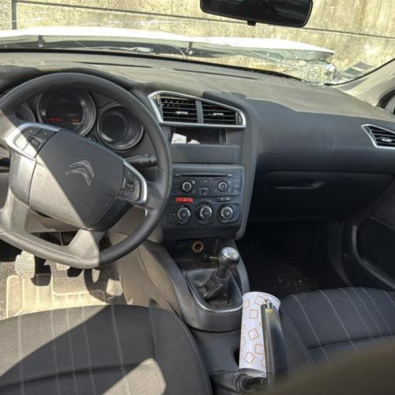 Feu arriere principal droit (feux) CITROEN C4 2 Photo n°20