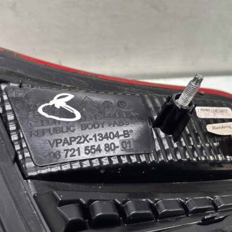 Feu arriere secondaire droit (feux) CITROEN C4 2 Photo n°3