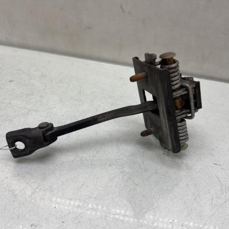 Arret de porte avant gauche CITROEN C4 2 Photo n°4