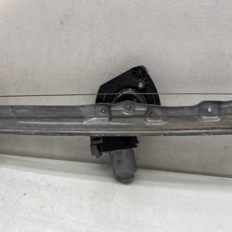 Leve vitre electrique avant droit CITROEN C4 2 Photo n°1