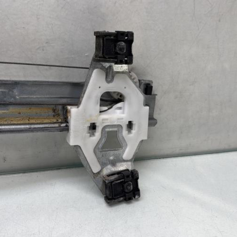 Leve vitre electrique avant gauche CITROEN C4 2 Photo n°2