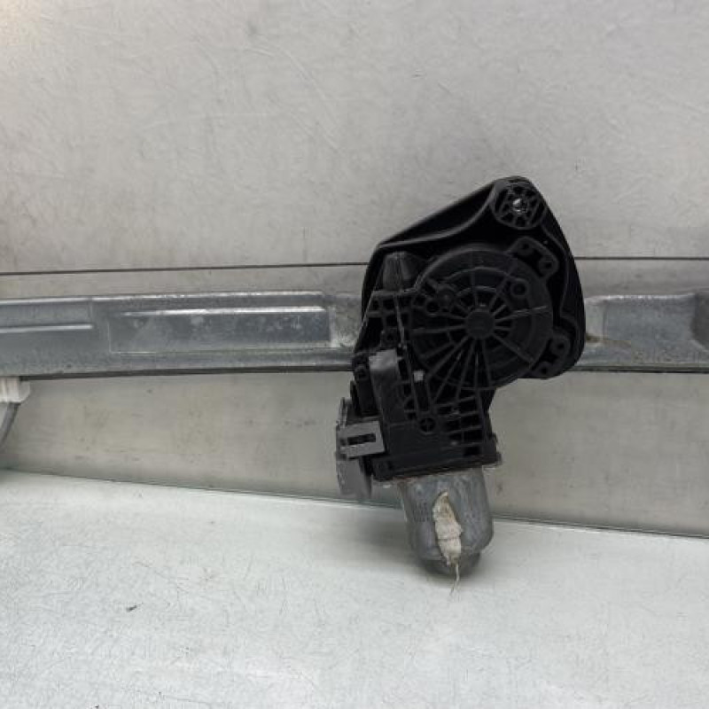 Leve vitre electrique avant gauche CITROEN C4 2 Photo n°3