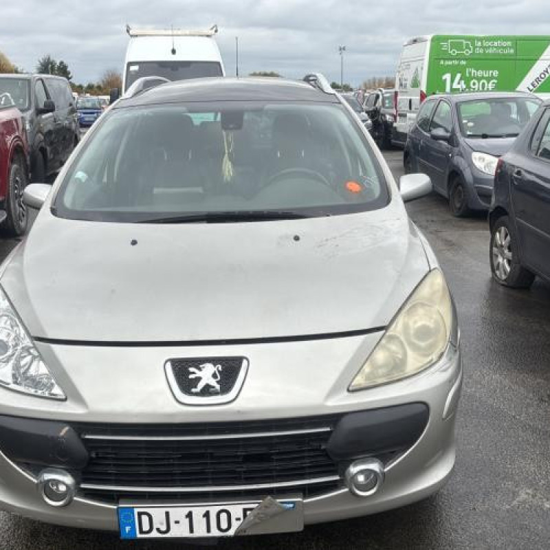 Vitre arriere droit PEUGEOT 307 Photo n°14