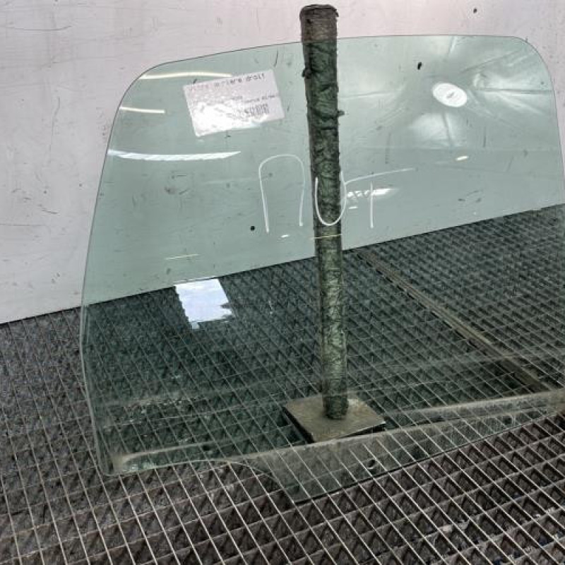 Vitre arriere droit CITROEN C3 1 Photo n°2