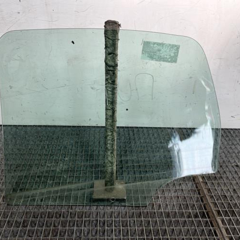 Vitre arriere droit CITROEN C3 1 Photo n°4