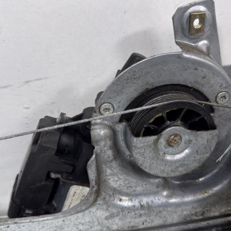 Leve vitre electrique avant gauche RENAULT SCENIC 2 Photo n°5