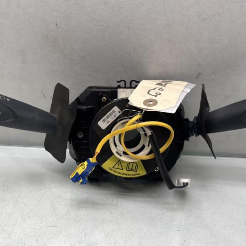 Com (Bloc Contacteur Tournant+Commodo Essuie Glace+Commodo Phare) FIAT DOBLO 1 Photo n°1