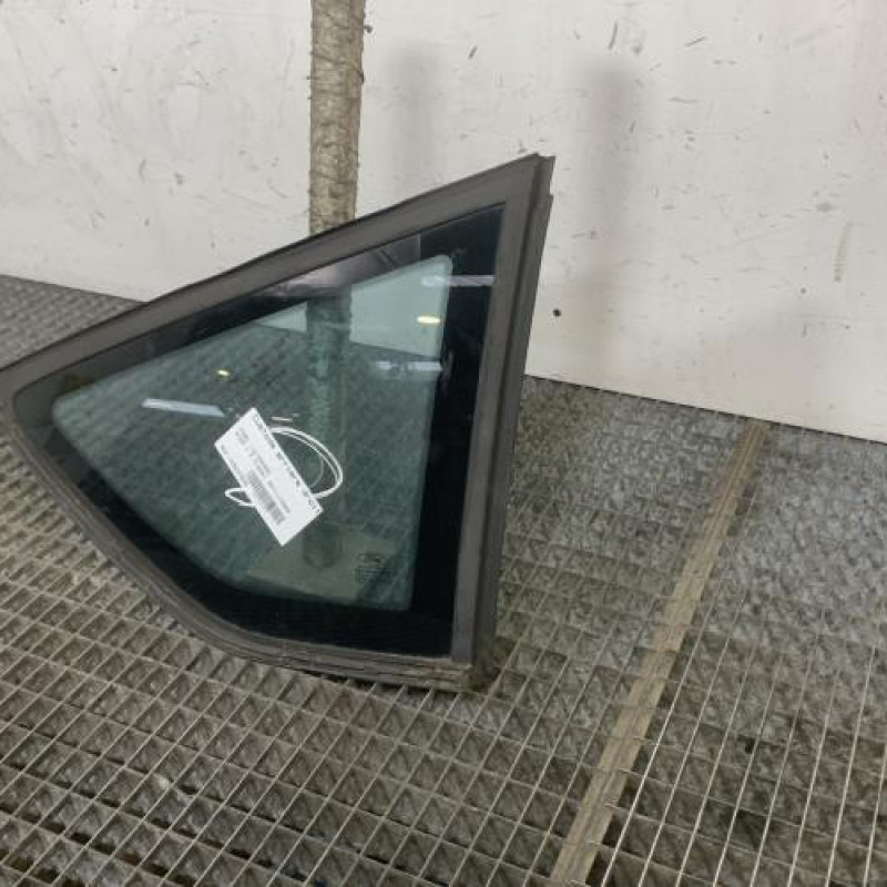 Custode arriere droit FORD KUGA 1 Photo n°3